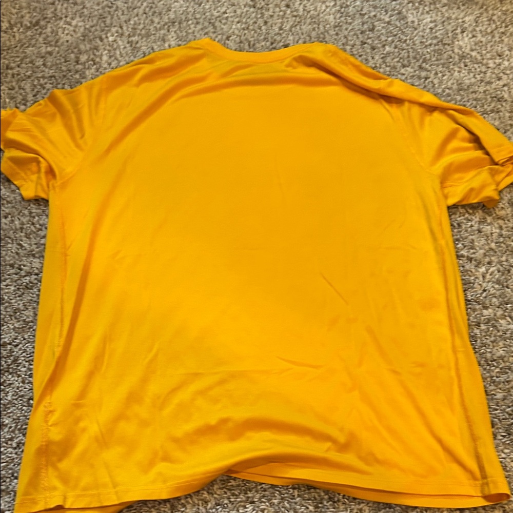 Nike Men's Bright Yellow Short Sleeve Tee - Picture 3 of 4